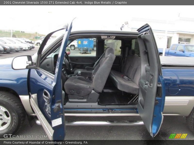 Indigo Blue Metallic / Graphite 2001 Chevrolet Silverado 1500 Z71 Extended Cab 4x4