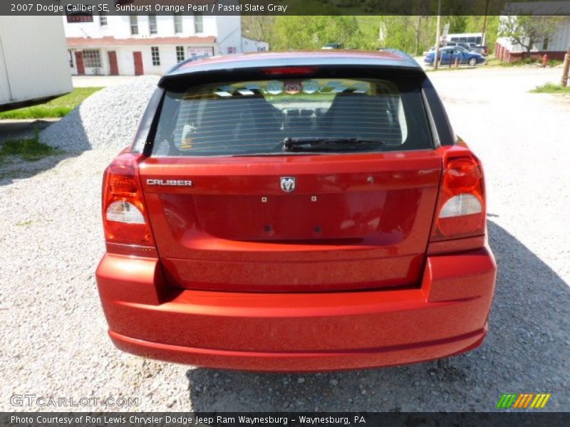 Sunburst Orange Pearl / Pastel Slate Gray 2007 Dodge Caliber SE