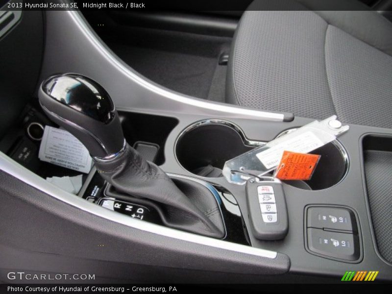 Midnight Black / Black 2013 Hyundai Sonata SE