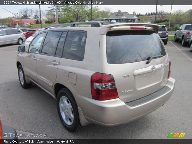 Vintage Gold Metallic / Ivory 2004 Toyota Highlander Limited V6 4WD