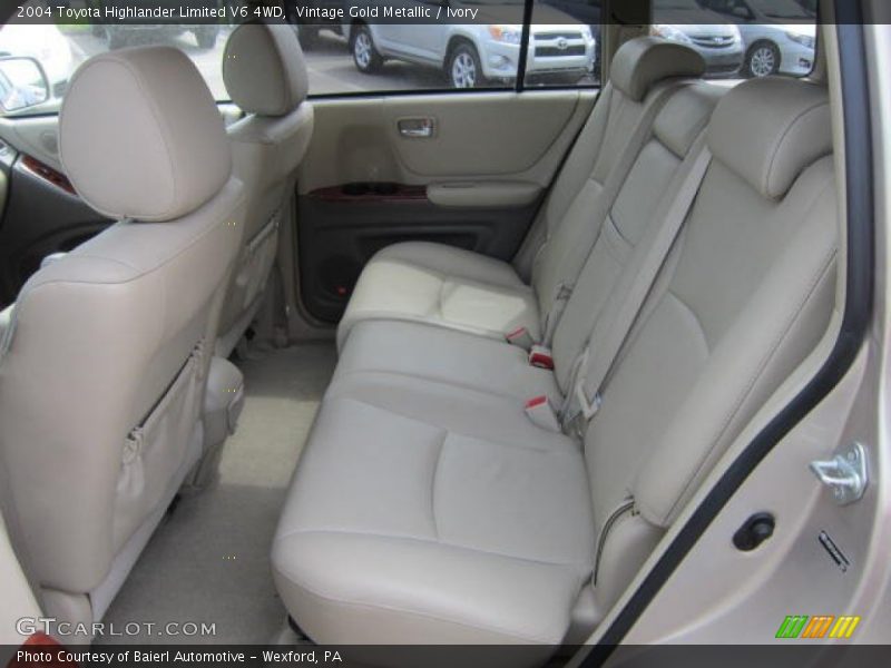 Vintage Gold Metallic / Ivory 2004 Toyota Highlander Limited V6 4WD
