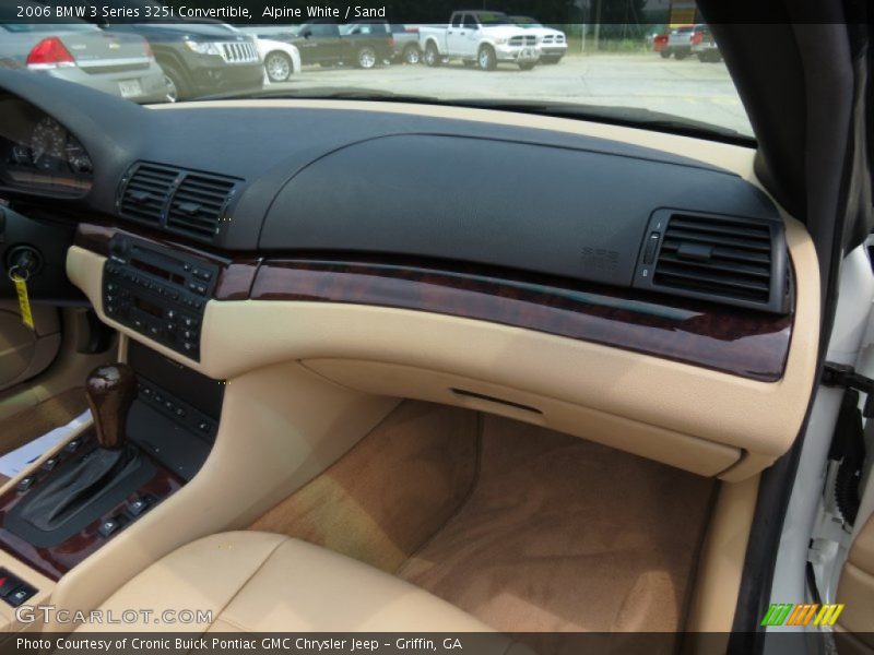 Alpine White / Sand 2006 BMW 3 Series 325i Convertible