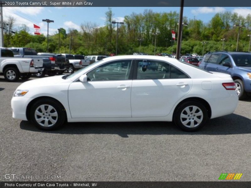 Super White / Ash Gray 2010 Toyota Camry LE