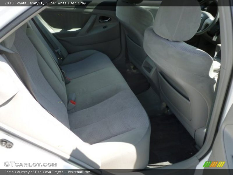 Super White / Ash Gray 2010 Toyota Camry LE