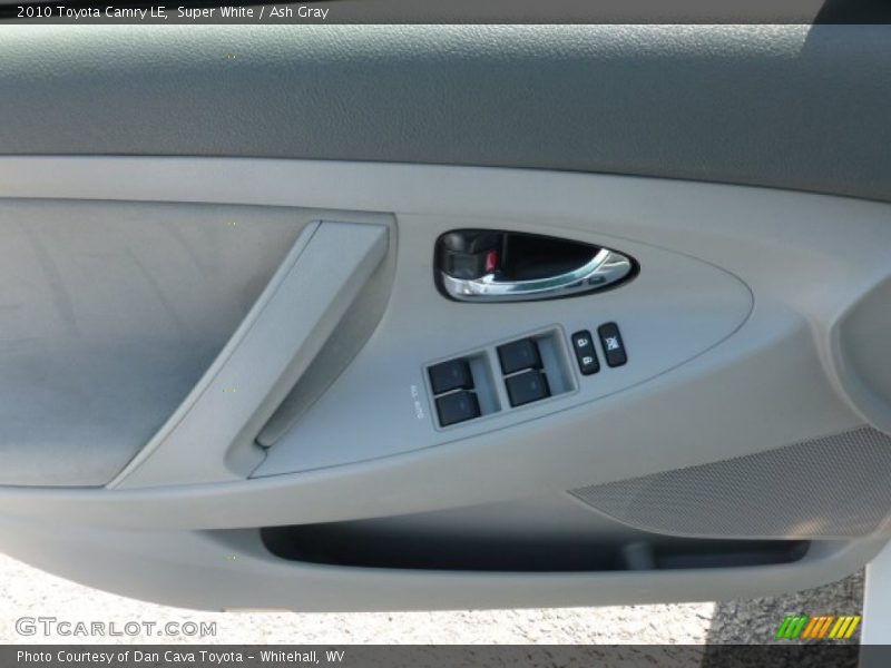 Super White / Ash Gray 2010 Toyota Camry LE