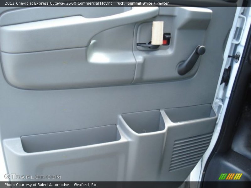 Summit White / Pewter 2012 Chevrolet Express Cutaway 3500 Commercial Moving Truck