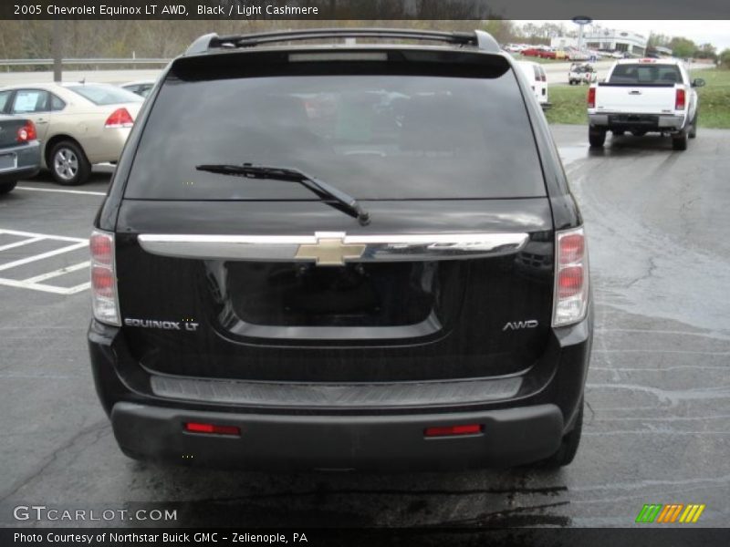 Black / Light Cashmere 2005 Chevrolet Equinox LT AWD