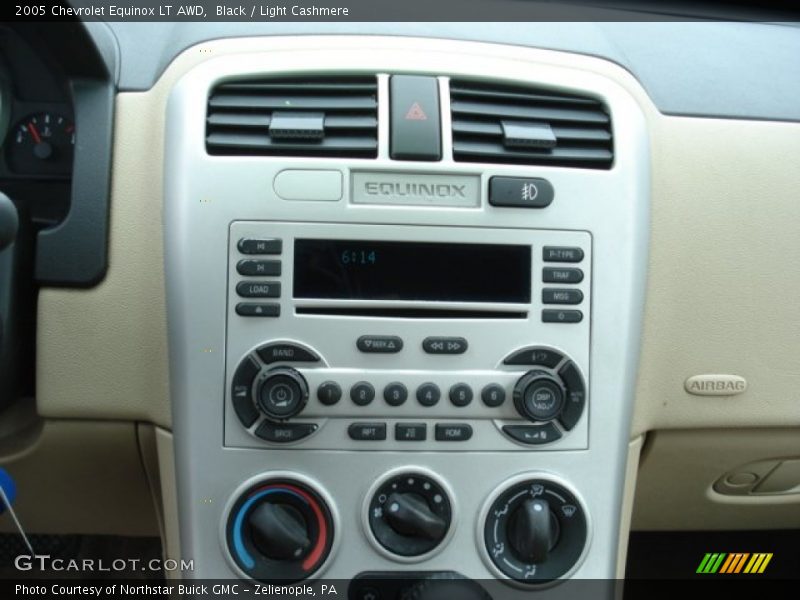 Black / Light Cashmere 2005 Chevrolet Equinox LT AWD