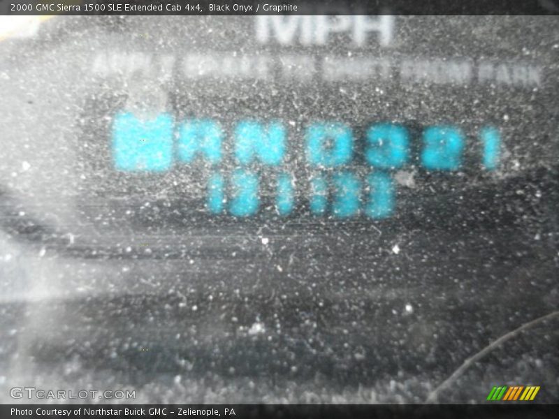 Black Onyx / Graphite 2000 GMC Sierra 1500 SLE Extended Cab 4x4
