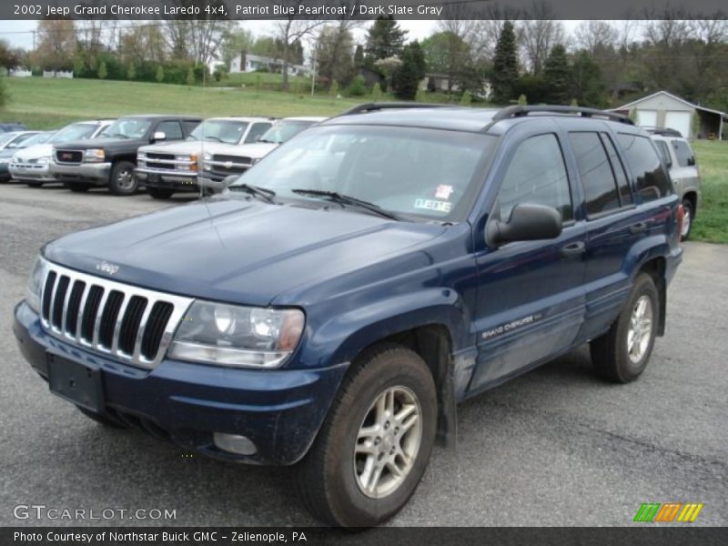 Patriot Blue Pearlcoat / Dark Slate Gray 2002 Jeep Grand Cherokee Laredo 4x4