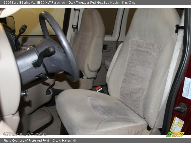 Dark Toreador Red Metallic / Medium Flint Grey 2006 Ford E Series Van E350 XLT Passenger