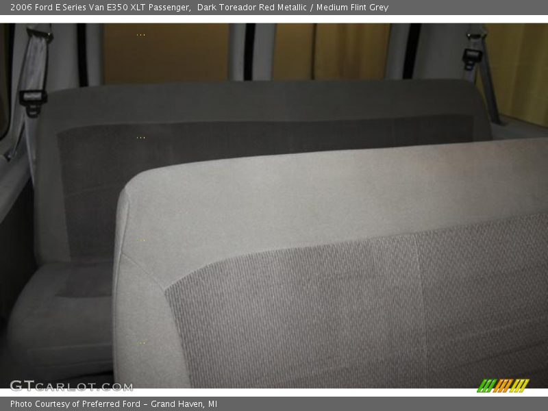 Dark Toreador Red Metallic / Medium Flint Grey 2006 Ford E Series Van E350 XLT Passenger