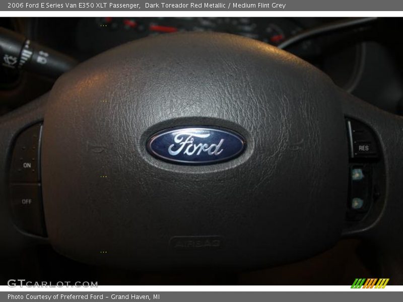 Dark Toreador Red Metallic / Medium Flint Grey 2006 Ford E Series Van E350 XLT Passenger