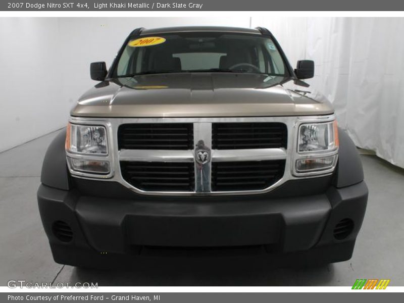 Light Khaki Metallic / Dark Slate Gray 2007 Dodge Nitro SXT 4x4