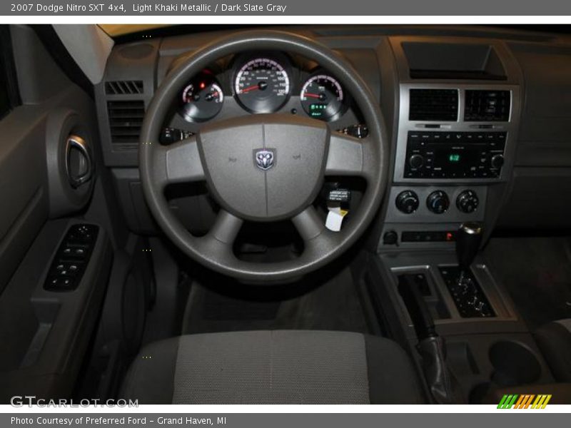 Light Khaki Metallic / Dark Slate Gray 2007 Dodge Nitro SXT 4x4