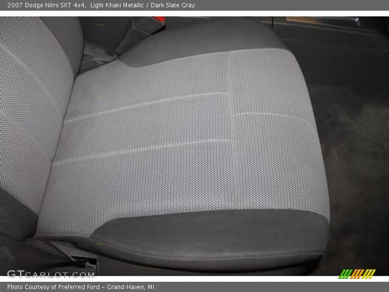 Light Khaki Metallic / Dark Slate Gray 2007 Dodge Nitro SXT 4x4
