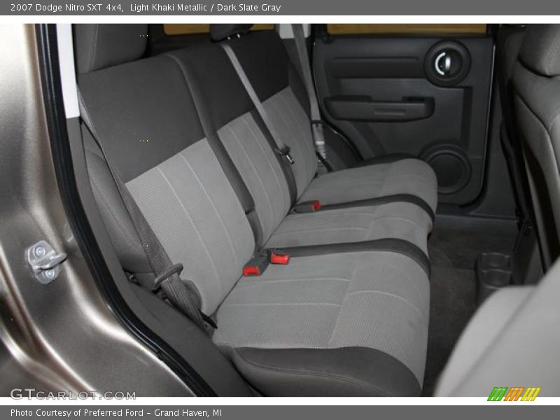 Light Khaki Metallic / Dark Slate Gray 2007 Dodge Nitro SXT 4x4