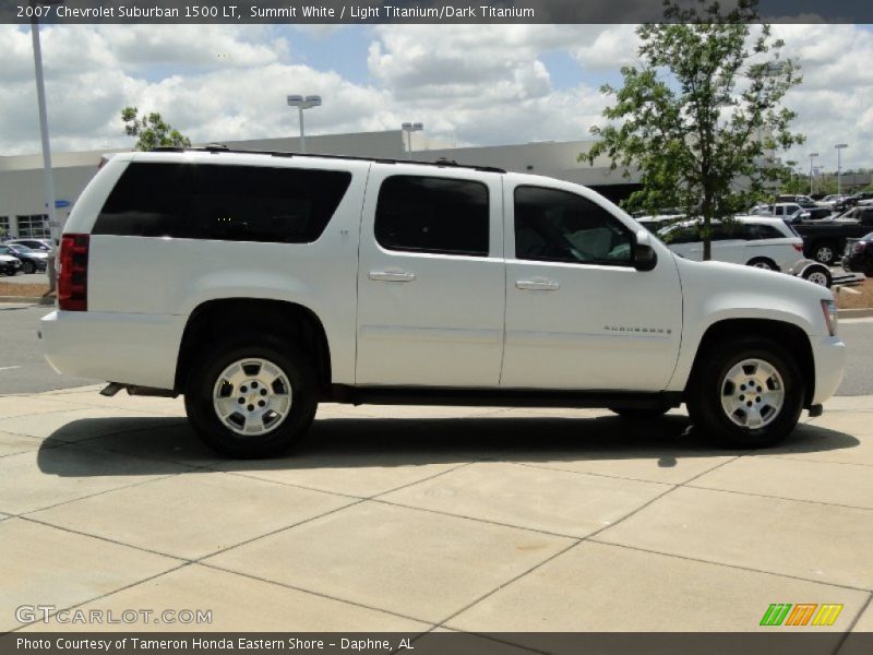 Summit White / Light Titanium/Dark Titanium 2007 Chevrolet Suburban 1500 LT