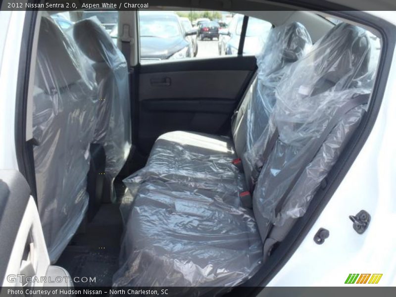 Aspen White / Charcoal 2012 Nissan Sentra 2.0