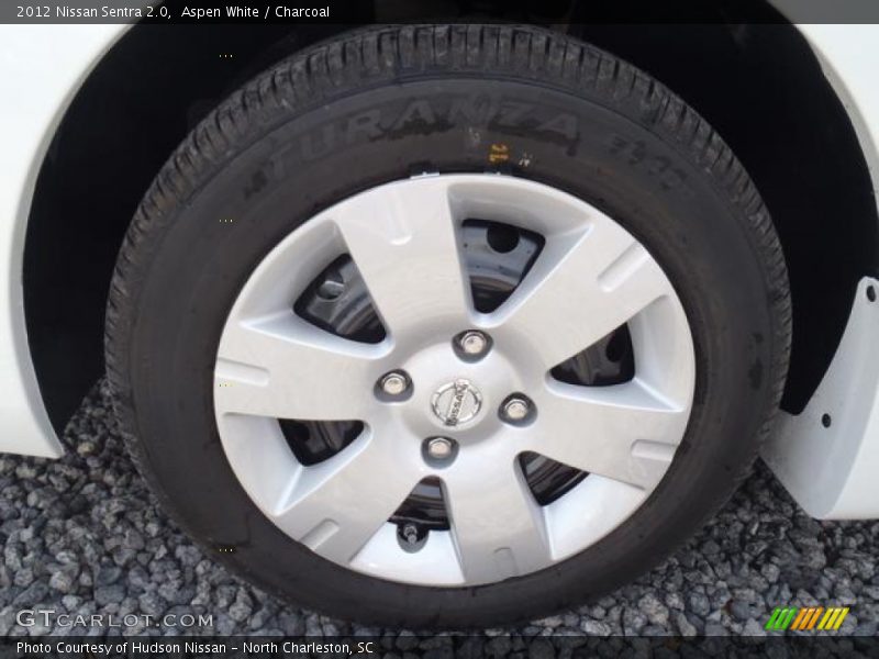 Aspen White / Charcoal 2012 Nissan Sentra 2.0