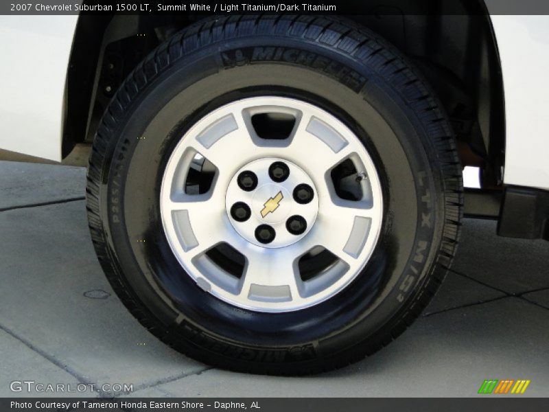  2007 Suburban 1500 LT Wheel
