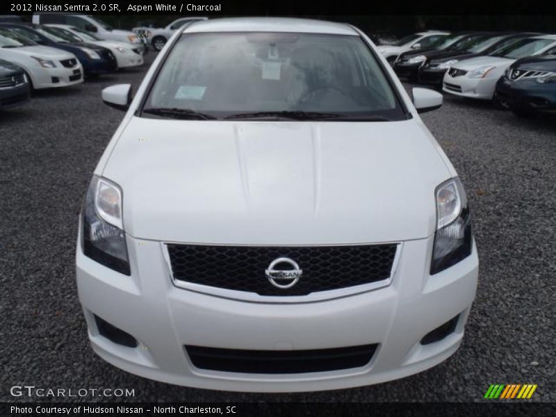 Aspen White / Charcoal 2012 Nissan Sentra 2.0 SR