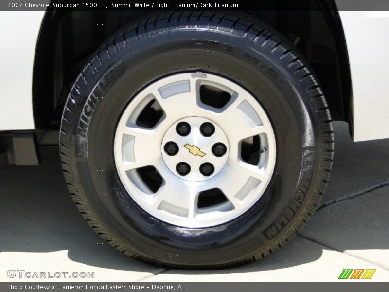  2007 Suburban 1500 LT Wheel