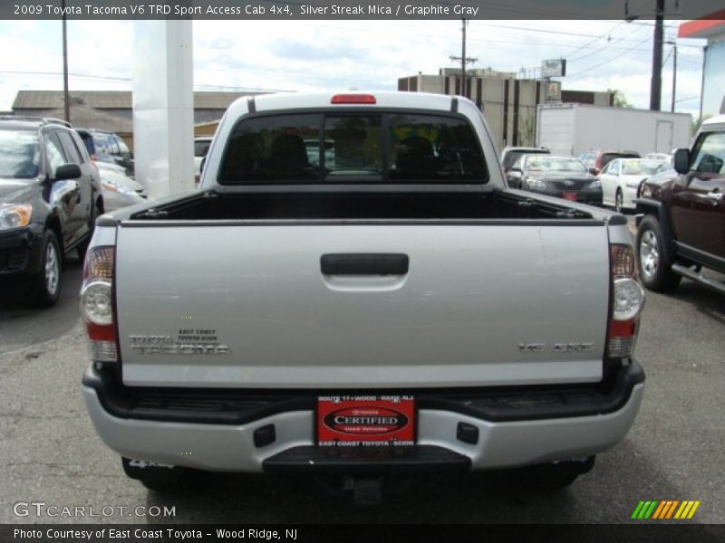 Silver Streak Mica / Graphite Gray 2009 Toyota Tacoma V6 TRD Sport Access Cab 4x4