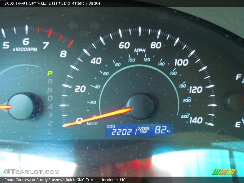 Desert Sand Metallic / Bisque 2009 Toyota Camry LE