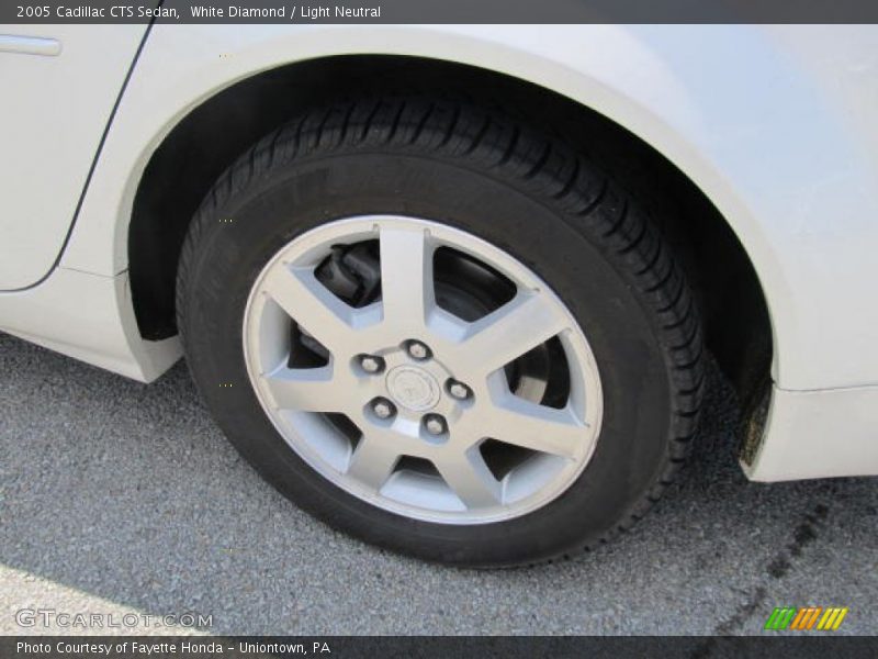 White Diamond / Light Neutral 2005 Cadillac CTS Sedan