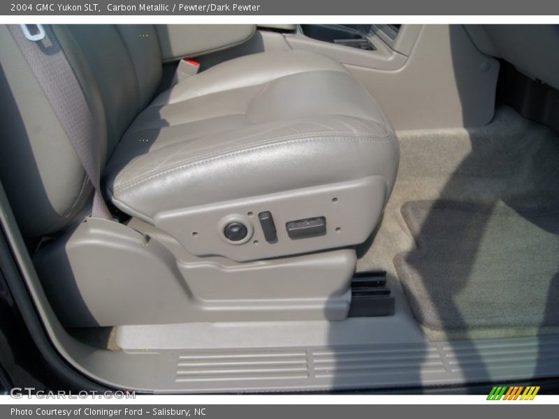 Carbon Metallic / Pewter/Dark Pewter 2004 GMC Yukon SLT