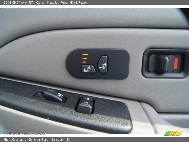 Carbon Metallic / Pewter/Dark Pewter 2004 GMC Yukon SLT