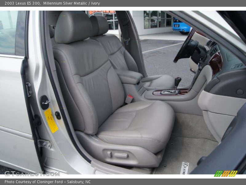 Millennium Silver Metallic / Ivory 2003 Lexus ES 300