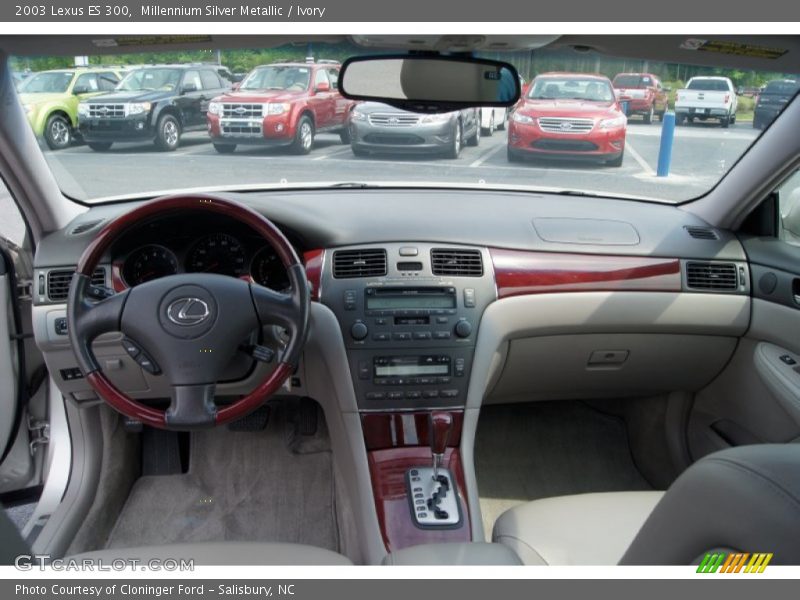 Millennium Silver Metallic / Ivory 2003 Lexus ES 300