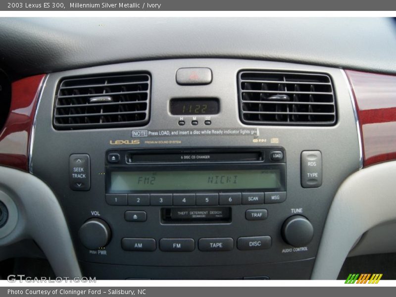 Millennium Silver Metallic / Ivory 2003 Lexus ES 300