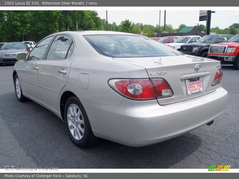 Millennium Silver Metallic / Ivory 2003 Lexus ES 300
