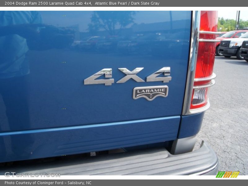 Atlantic Blue Pearl / Dark Slate Gray 2004 Dodge Ram 2500 Laramie Quad Cab 4x4