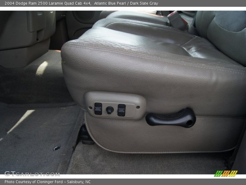 Atlantic Blue Pearl / Dark Slate Gray 2004 Dodge Ram 2500 Laramie Quad Cab 4x4
