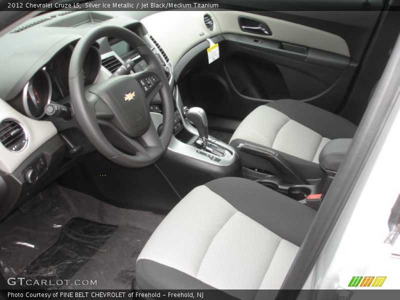 Silver Ice Metallic / Jet Black/Medium Titanium 2012 Chevrolet Cruze LS