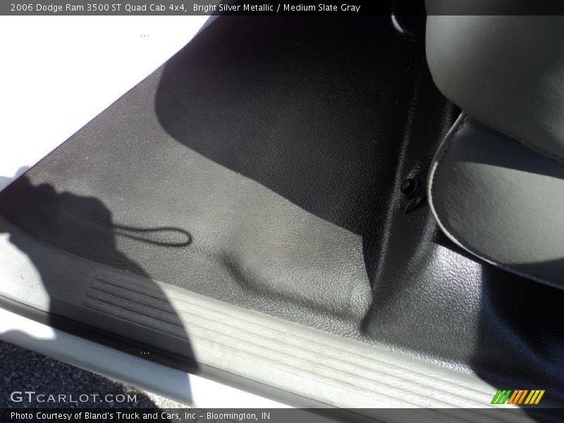 Bright Silver Metallic / Medium Slate Gray 2006 Dodge Ram 3500 ST Quad Cab 4x4