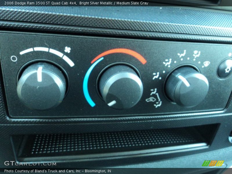 Bright Silver Metallic / Medium Slate Gray 2006 Dodge Ram 3500 ST Quad Cab 4x4