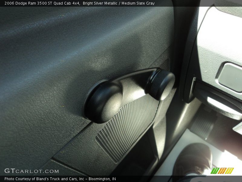 Bright Silver Metallic / Medium Slate Gray 2006 Dodge Ram 3500 ST Quad Cab 4x4
