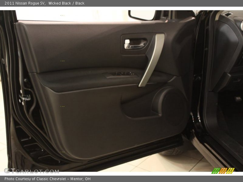 Wicked Black / Black 2011 Nissan Rogue SV