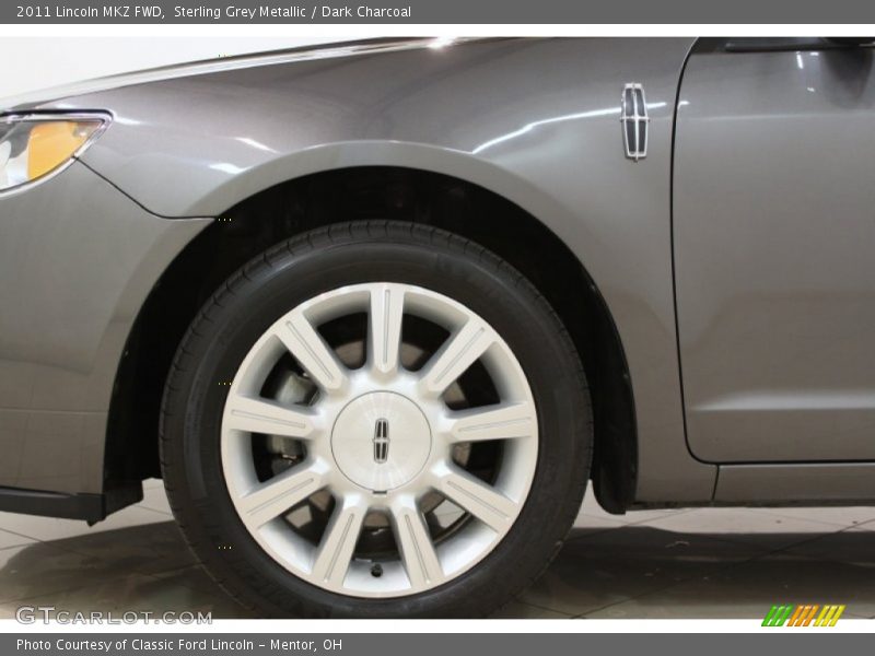 Sterling Grey Metallic / Dark Charcoal 2011 Lincoln MKZ FWD