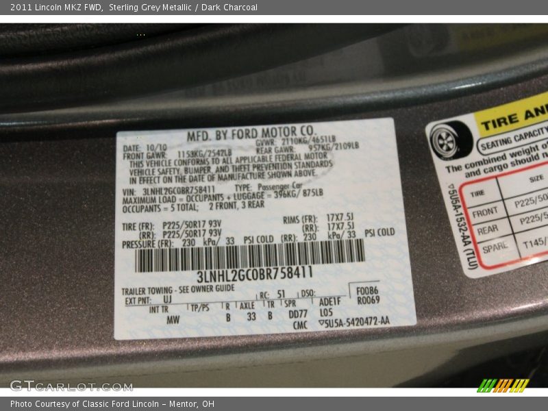 Sterling Grey Metallic / Dark Charcoal 2011 Lincoln MKZ FWD