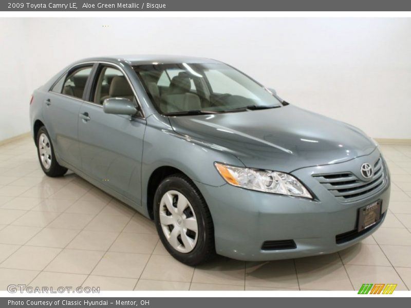 Aloe Green Metallic / Bisque 2009 Toyota Camry LE