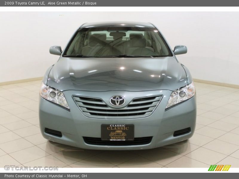 Aloe Green Metallic / Bisque 2009 Toyota Camry LE