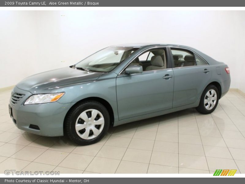 Aloe Green Metallic / Bisque 2009 Toyota Camry LE