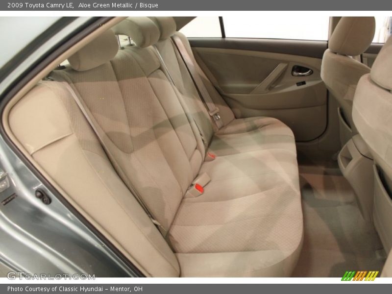 Aloe Green Metallic / Bisque 2009 Toyota Camry LE