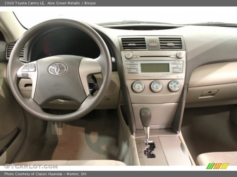 Aloe Green Metallic / Bisque 2009 Toyota Camry LE
